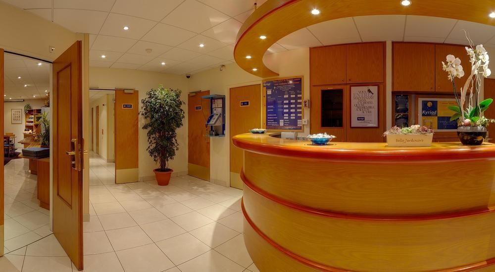 Hotel Kyriad Rennes Centre Gare Екстериор снимка