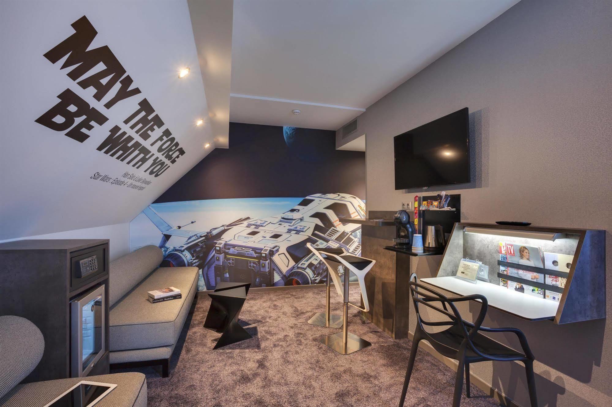Hotel Kyriad Rennes Centre Gare Екстериор снимка